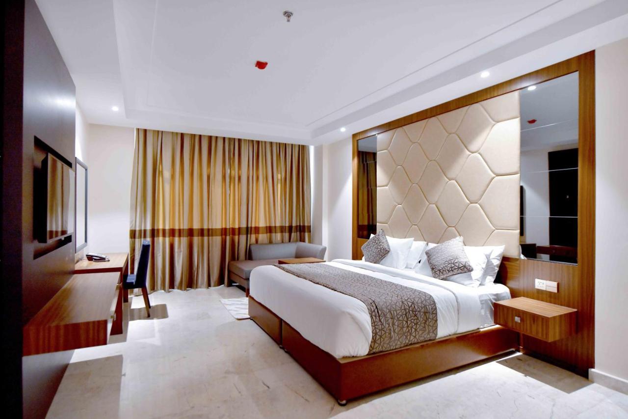 Be Inn Hotel Seeb Luaran gambar